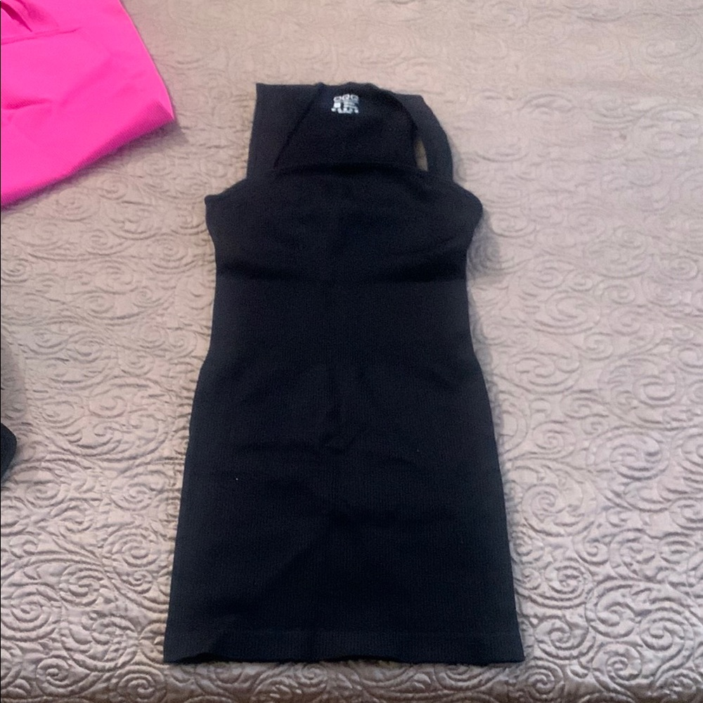 Chic Black Sleeveless Dress